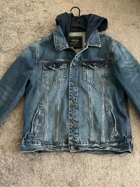 21men Blue Denim Jacket with Navy Hood